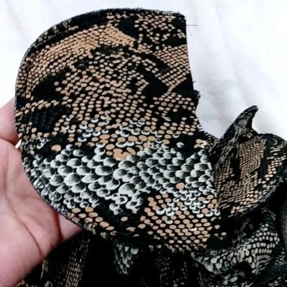 Vintage Claudia Richard Snakeskin Print Top - Picture 5 of 11